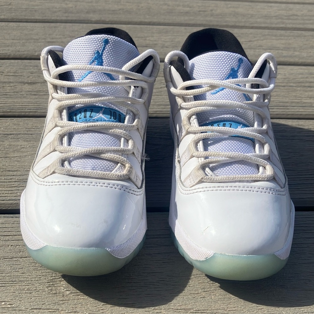 Jordan 11 retro low kids legend blue